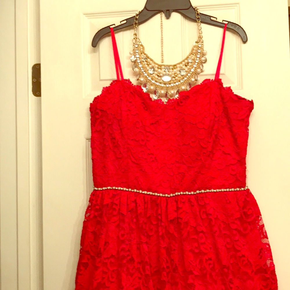 Jodi Kristopher strapless red knee high dress